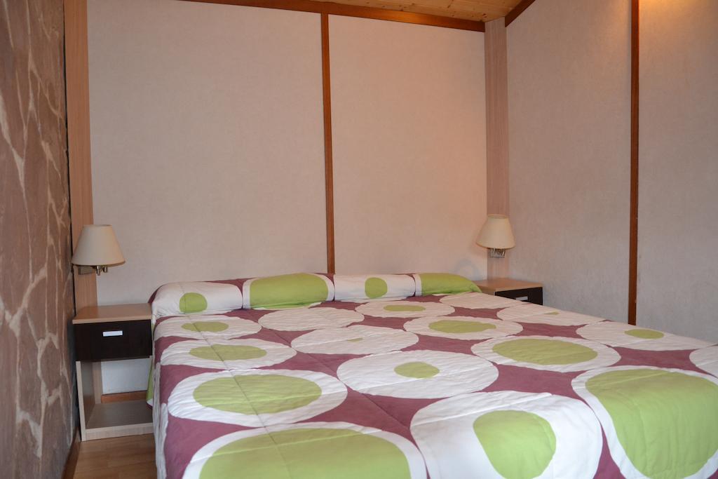 Camping Fuentes Blancas Burgos Room photo